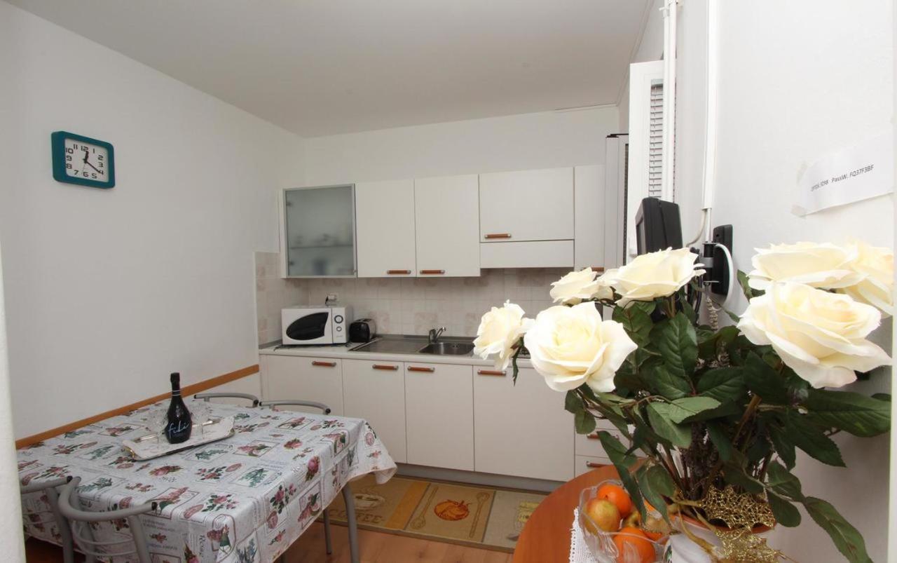 Ondina Apartment Rovinj Luaran gambar